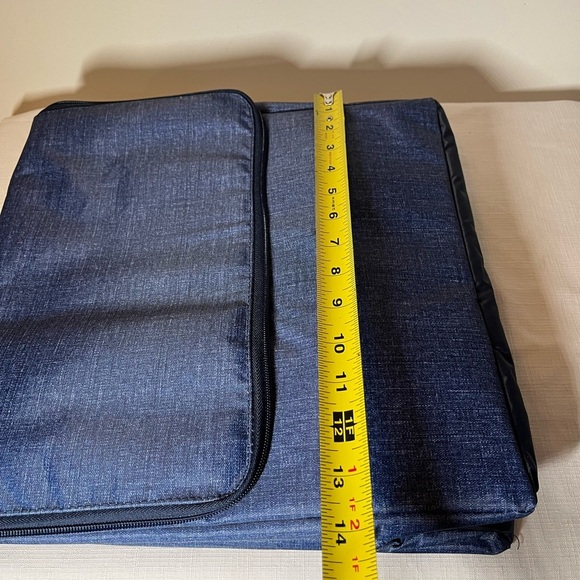 Thirty-One Denim Blue Thermal Tote Bag. New. Perfect for summer - Picture 8 of 8
